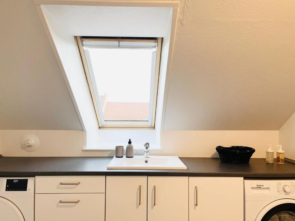 Scandinavian Apartment Hotel - Lunden 1 - Central 3 Bedroom Apartment On Two Floors Horsens Eksteriør bilde
